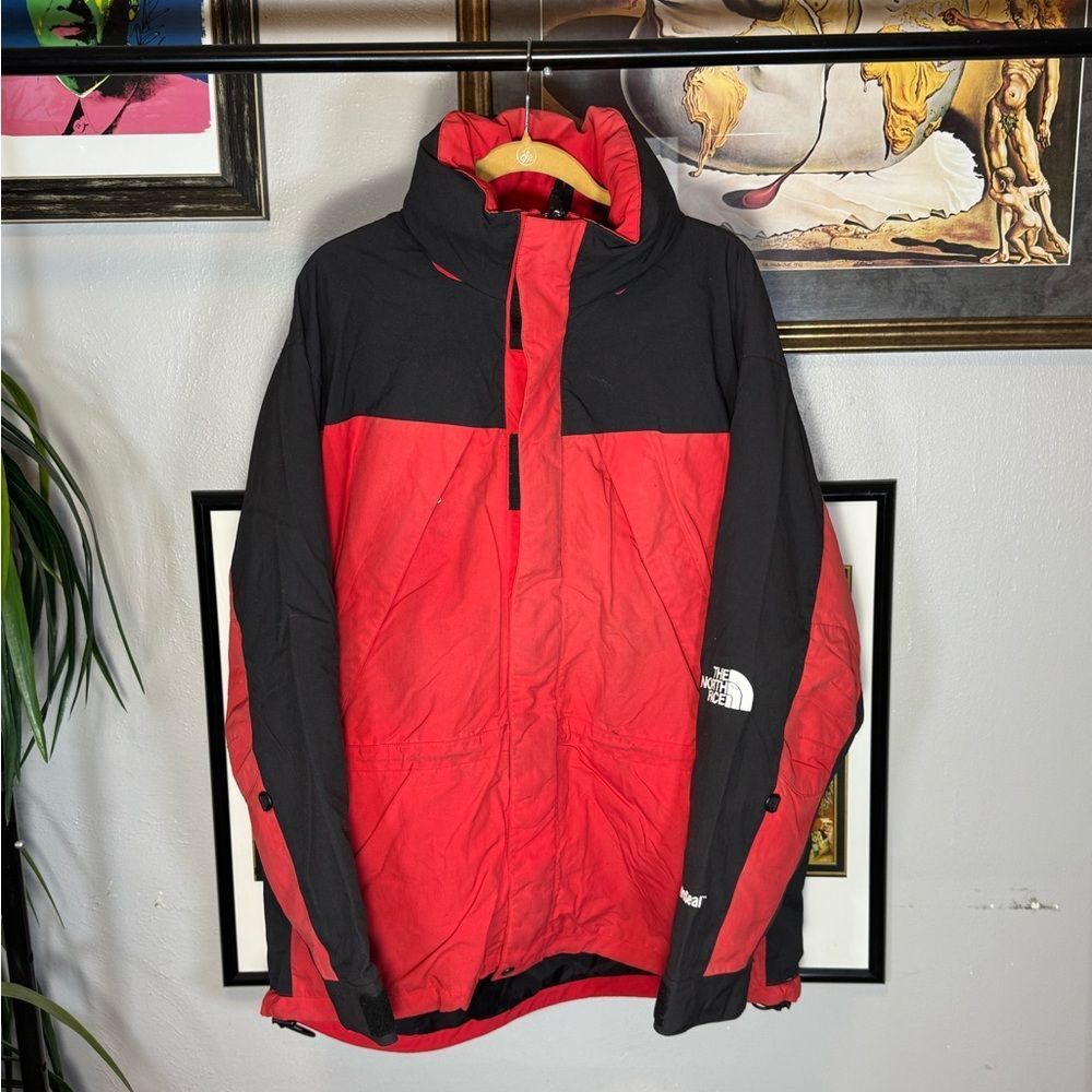 Vintage The North Face Men's Bold Red and Black Ski Jacket